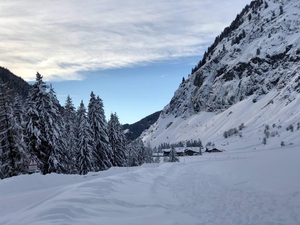 Découverte du Vallon de Champagny-le-Haut Du 23 au 30 déc 2024