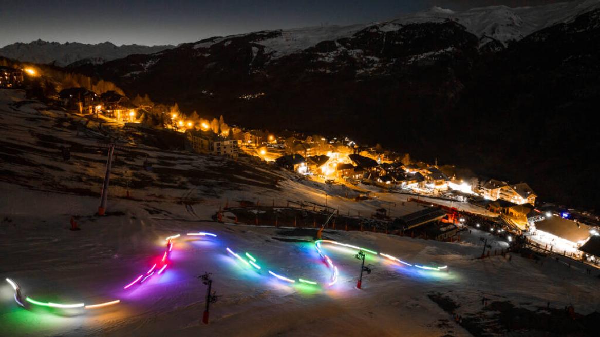 Descente aux flambeaux et arrivée du Père Noël_Plagne-Montalbert