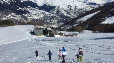 Balades et randonnées en raquettes_Plagne-Montalbert