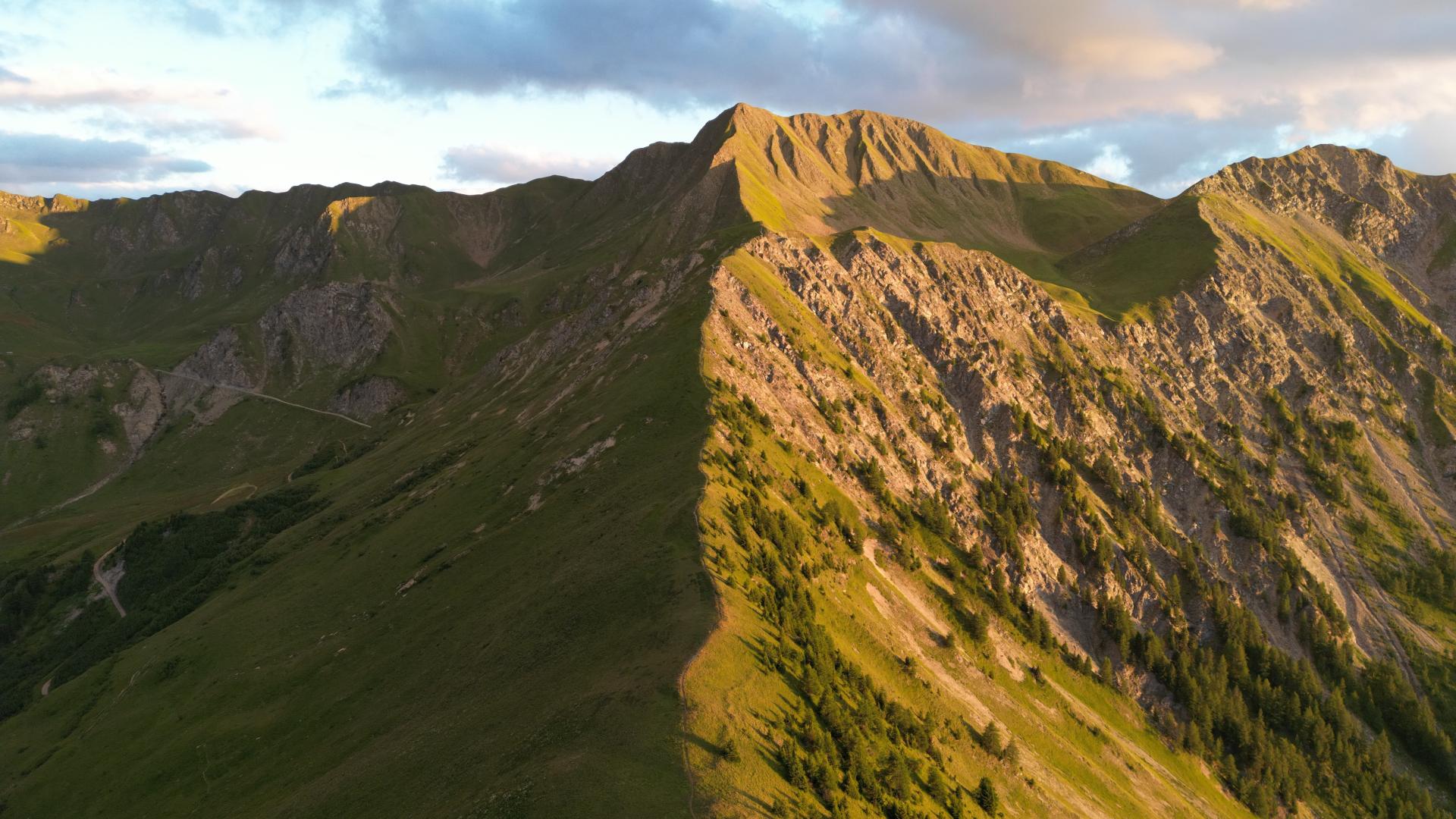 Les crêtes du Mont Jovet